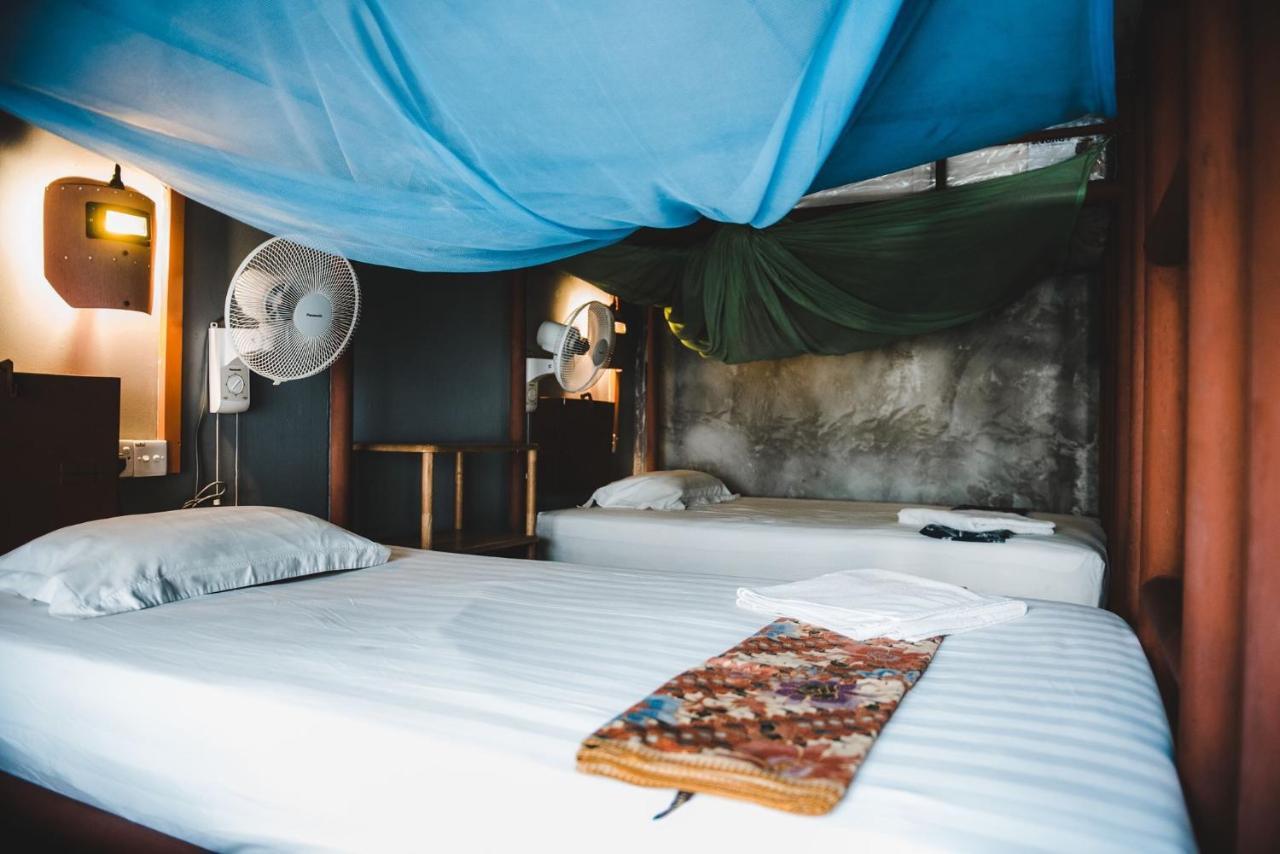 Hostel Motodorm Langkawi Kuah Zewnętrze zdjęcie
