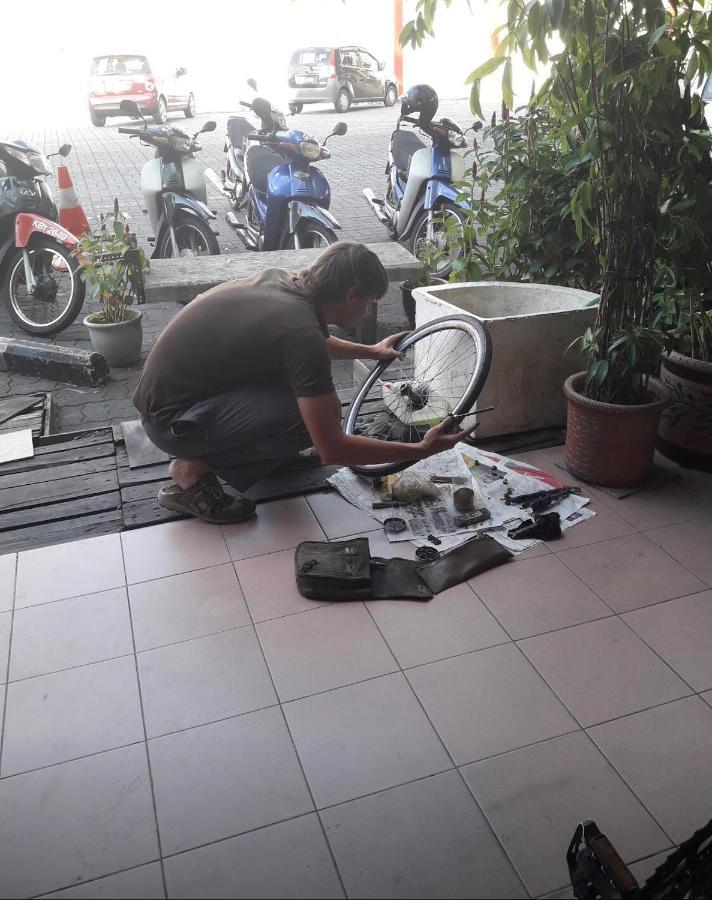 Hostel Motodorm Langkawi Kuah Zewnętrze zdjęcie